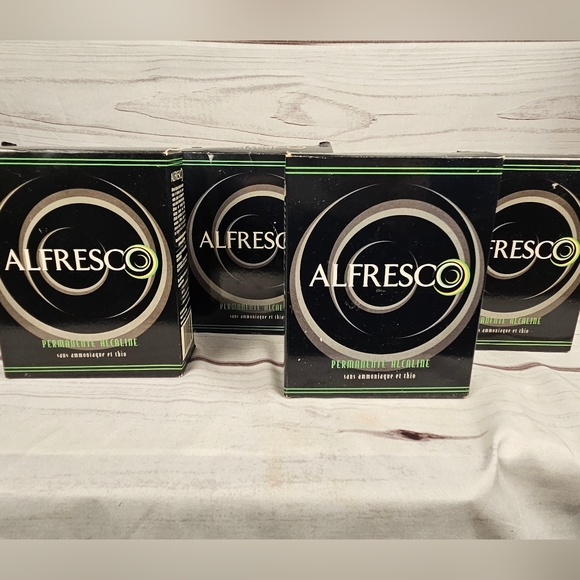 4 Boxes of Alfresco Alkaline Wave System Perm Solution Kits - Picture 3 of 4